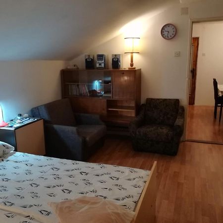 Raslina Sun Apartment Екстер'єр фото
