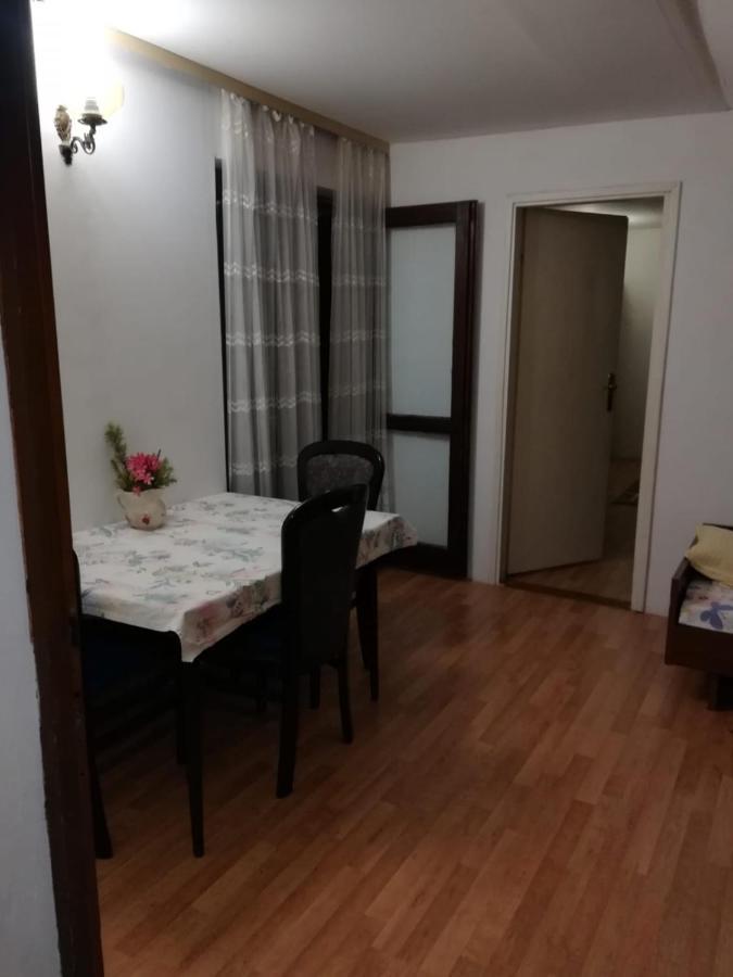 Raslina Sun Apartment Екстер'єр фото