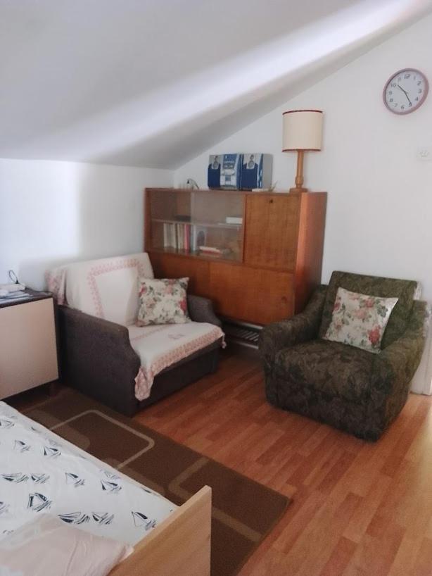 Raslina Sun Apartment Екстер'єр фото