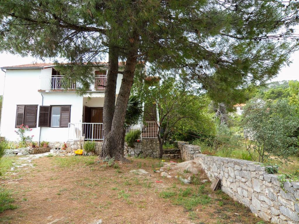 Raslina Sun Apartment Екстер'єр фото
